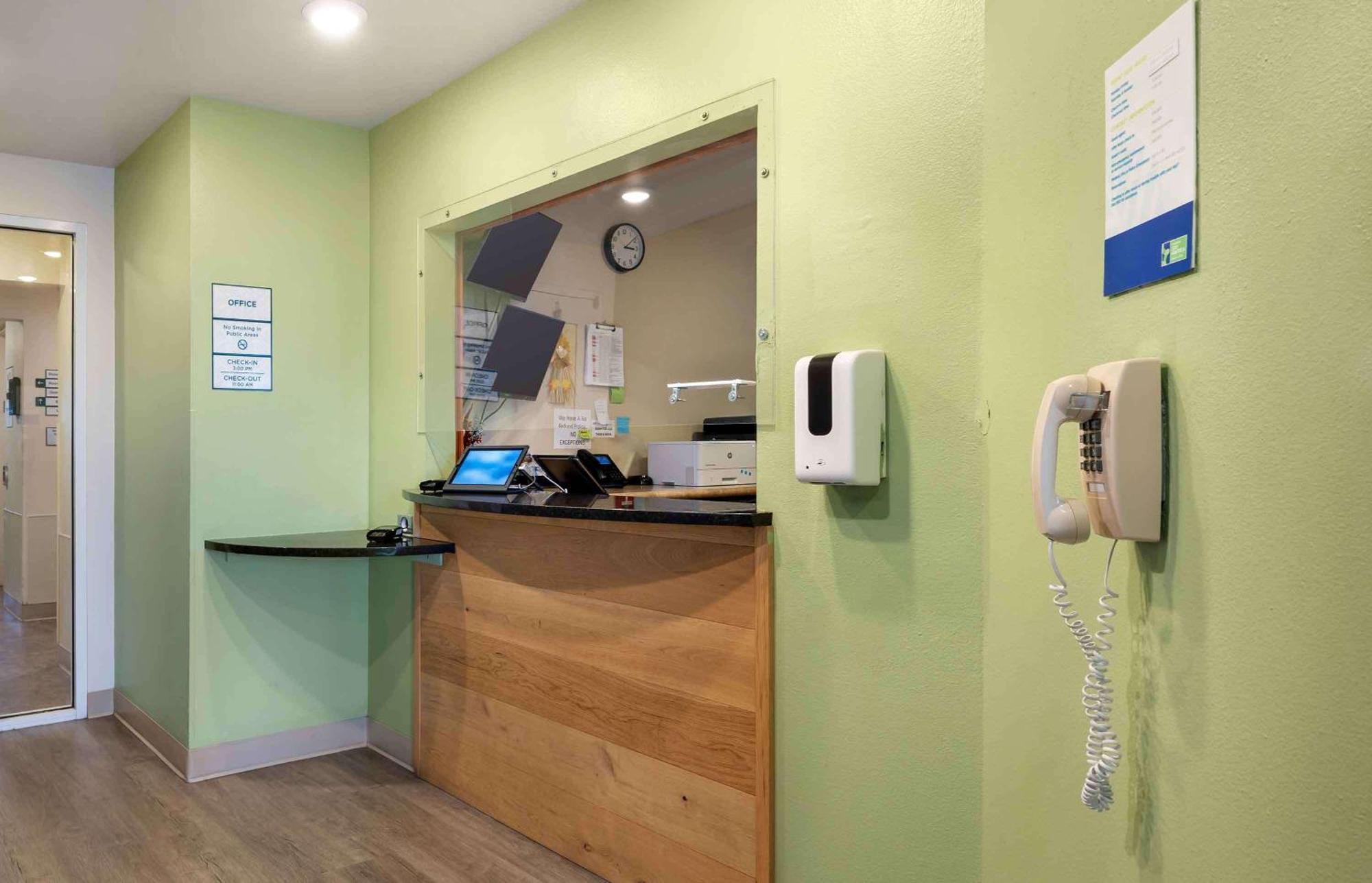 Extended Stay America Select Suites - Wichita - Airport Luaran gambar